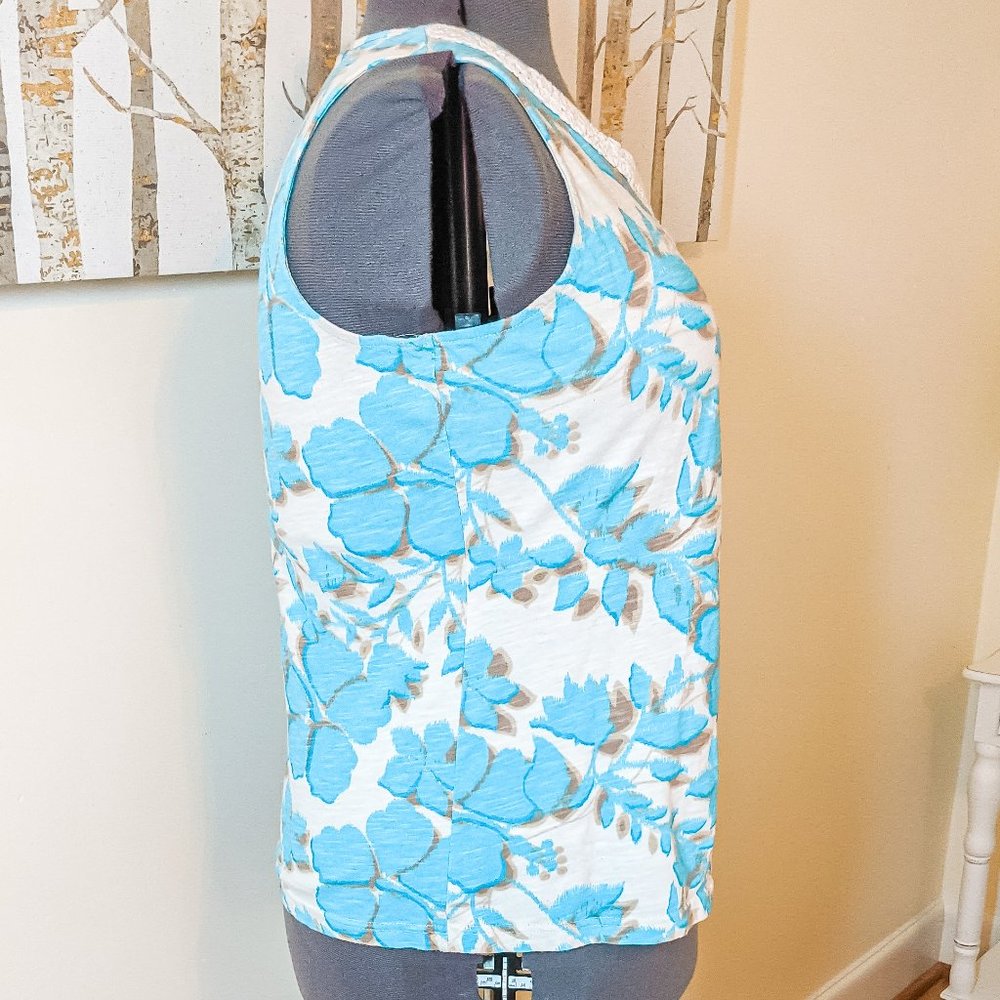 ~*Falls Creek Blue Crochet Neck Tank - Size XL*~ - Picture 4 of 9